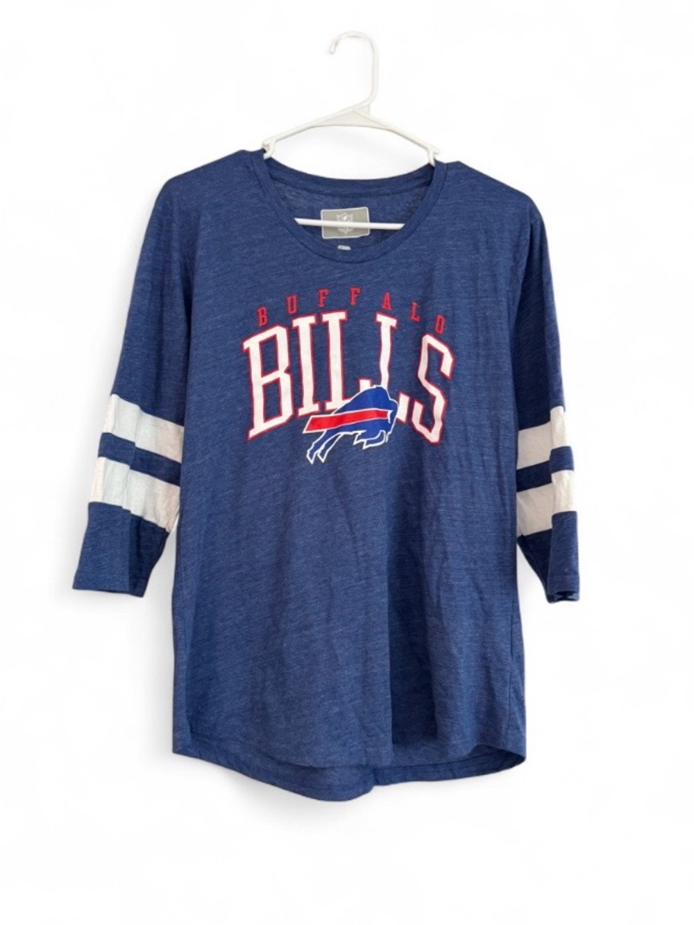 NWT NFL’s Women's Buffalo Bills 3/4 Sleeve Varsity Stripe Top Large $45 MSRP